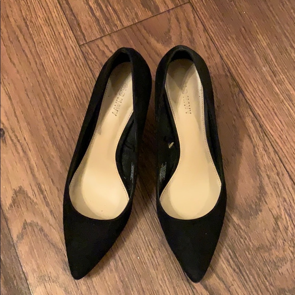 Black heels